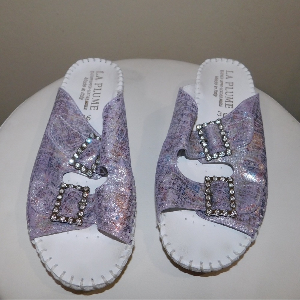 LA PLUME woman sandals